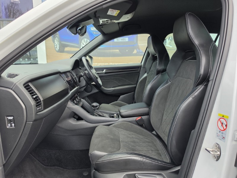 2024 (73) SKODA KODIAQ 2.0 TDI 200 Sport Line 4x4 5dr DSG [7 Seat] 5162434