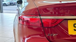 2018 (68) JAGUAR XF 2.0d [180] R-Sport 4dr Auto 3182974