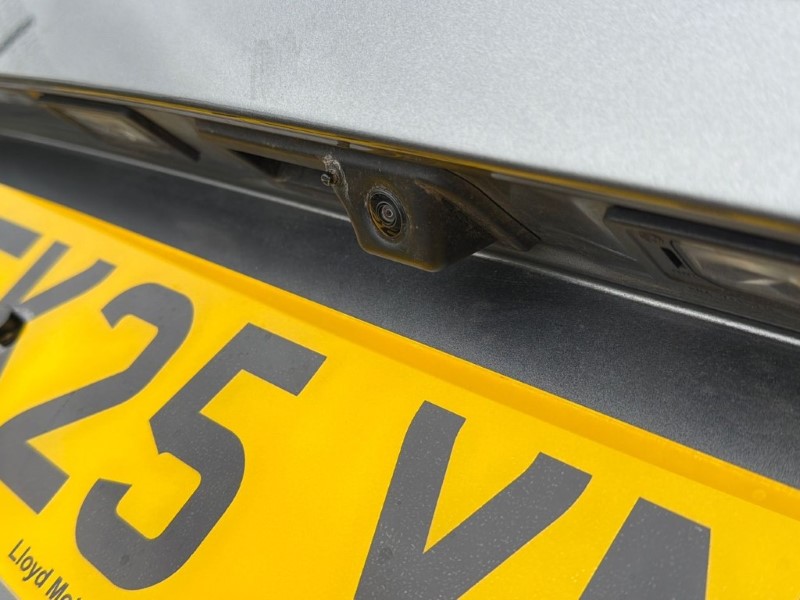 2025 (25) SKODA KAMIQ 1.0 TSI Monte Carlo Edition 5dr DSG 5088187