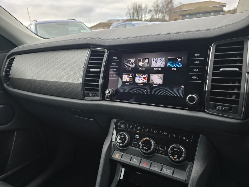 2024 (73) SKODA KODIAQ 1.5 TSI SE L Executive 5dr DSG [7 Seat] 5146777
