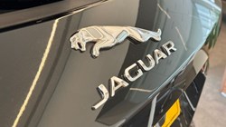 2021 (21) JAGUAR F-PACE 2.0 D200 R-Dynamic S 5dr Auto AWD 3169100