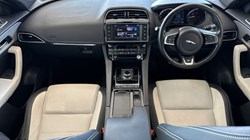 2018 (18) JAGUAR F-PACE 2.0d R-Sport 5dr Auto AWD 3158733