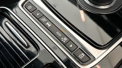 2018 (18) JAGUAR F-PACE 2.0d R-Sport 5dr Auto AWD 3158750