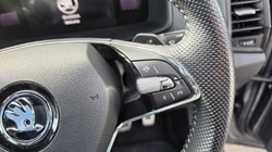 2023 (23) SKODA KAROQ 1.5 TSI Sportline 5dr DSG 5165939