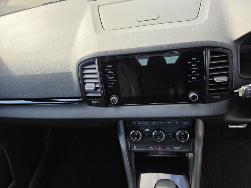 2023 (23) SKODA KAROQ 1.5 TSI Sportline 5dr DSG 5165936