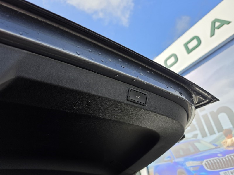 2023 (23) SKODA KAROQ 1.5 TSI Sportline 5dr DSG 5165913