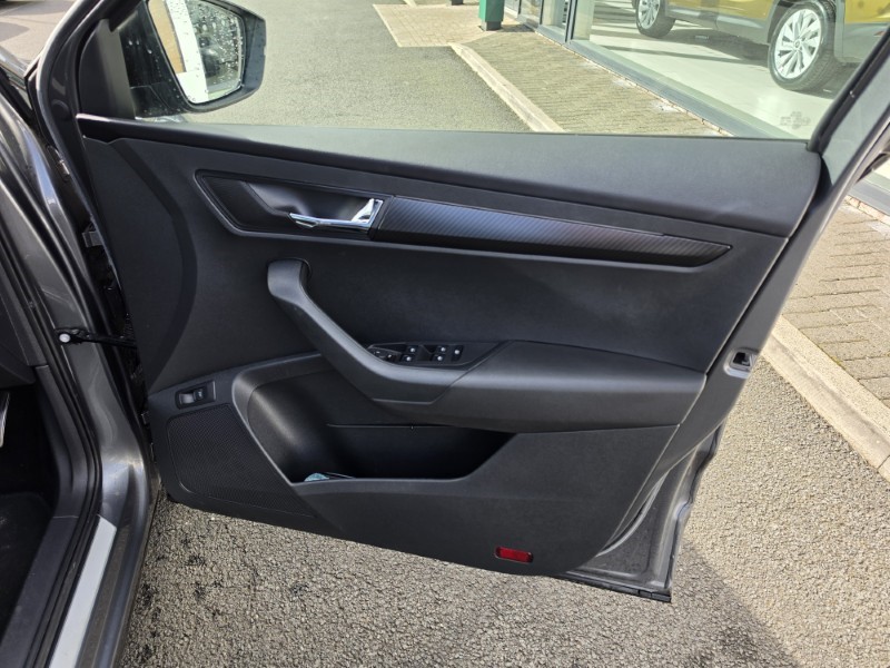 2023 (23) SKODA KAROQ 1.5 TSI Sportline 5dr DSG 5165933