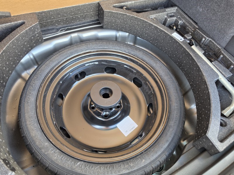 2023 (23) SKODA KAROQ 1.5 TSI Sportline 5dr DSG 5165914