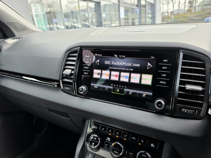 2023 (23) SKODA KAROQ 1.5 TSI Sportline 5dr DSG 5165945