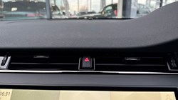 2023 (73) LAND ROVER RANGE ROVER EVOQUE 1.5 P300e Dynamic HSE 5dr Auto 5084047