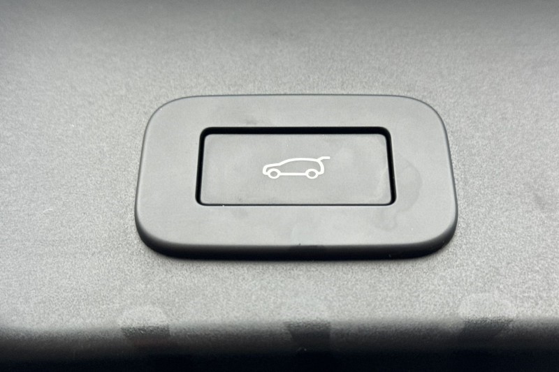 2023 (73) LAND ROVER RANGE ROVER EVOQUE 1.5 P300e Dynamic HSE 5dr Auto 5084052