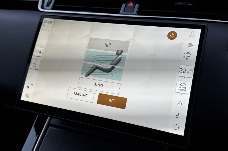 2023 (73) LAND ROVER RANGE ROVER EVOQUE 1.5 P300e Dynamic HSE 5dr Auto 5084044