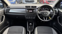 2020 (20) SKODA FABIA 1.0 TSI SE Drive 5dr 5122920