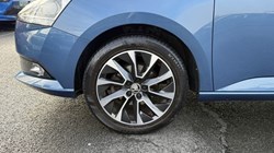 2020 (20) SKODA FABIA 1.0 TSI SE Drive 5dr 5122892