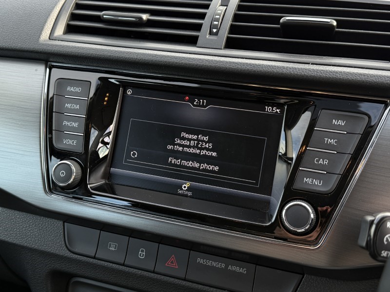 2020 (20) SKODA FABIA 1.0 TSI SE Drive 5dr 5122916