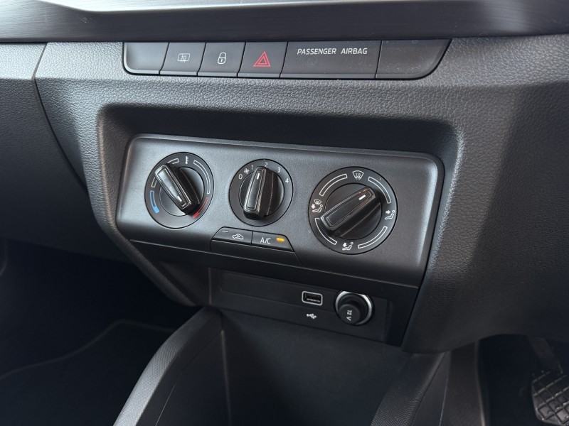 2020 (20) SKODA FABIA 1.0 TSI SE Drive 5dr 5122912