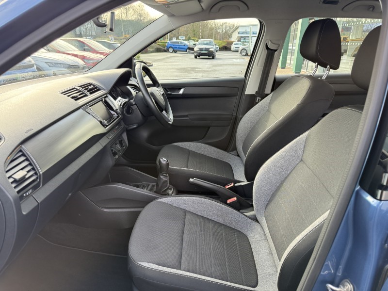 2020 (20) SKODA FABIA 1.0 TSI SE Drive 5dr 5122893