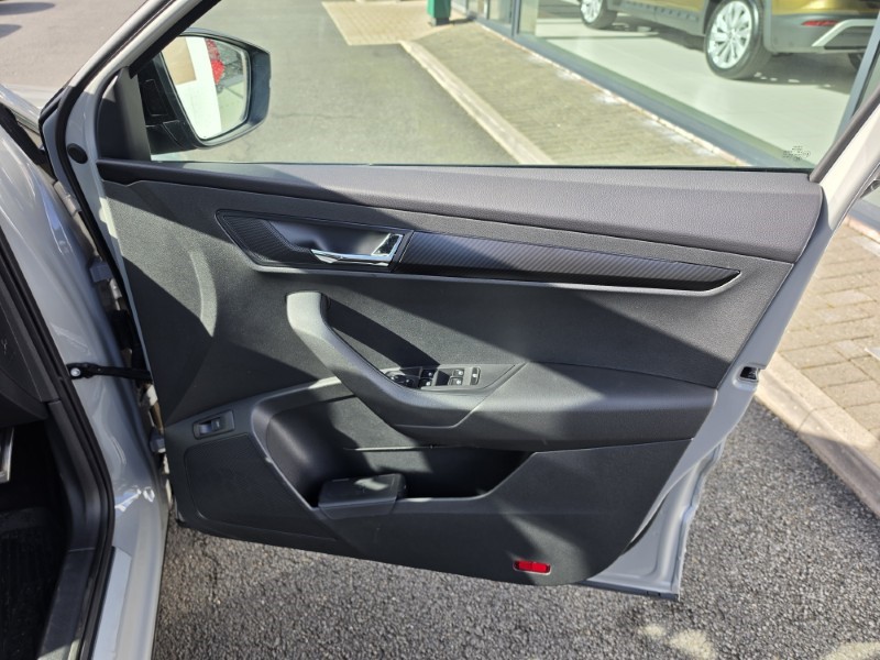 2023 (73) SKODA KAROQ 1.5 TSI Sportline 5dr DSG 5164198