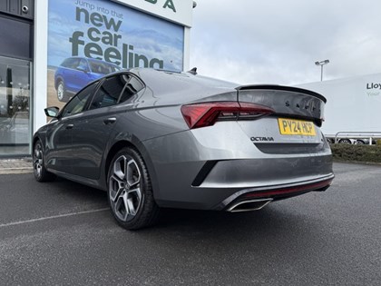 2024 (24) SKODA OCTAVIA 2.0 TSI vRS 5dr DSG