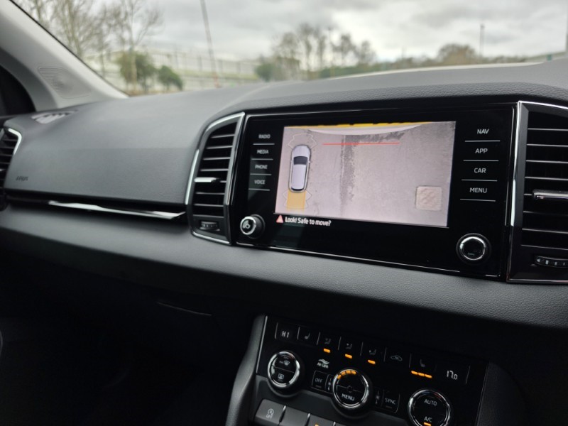 2024 (24) SKODA KAROQ 1.5 TSI SE L 5dr DSG 5158138