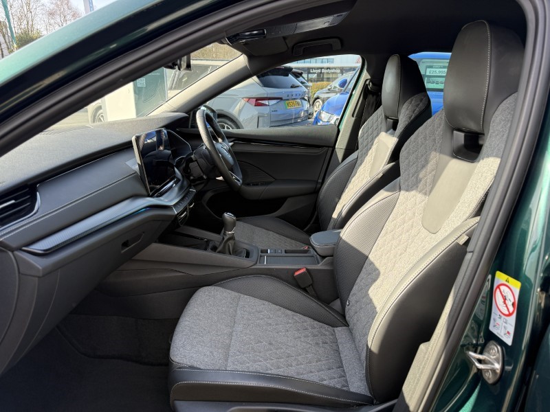 2024 (74) SKODA OCTAVIA 1.5 TSI 150 Sportline 5dr 5126850