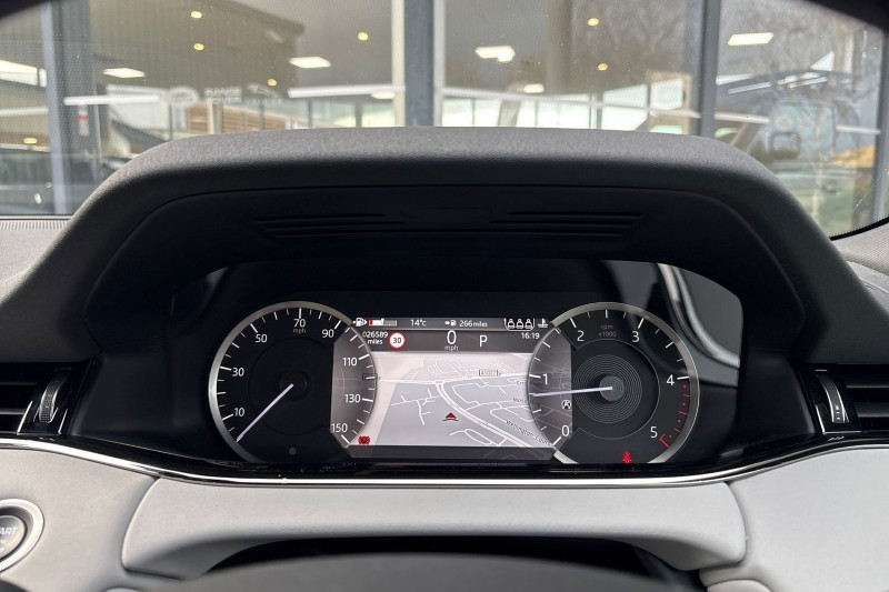 2023 (23) LAND ROVER RANGE ROVER EVOQUE 2.0 D200 R-Dynamic SE 5dr Auto 5123820