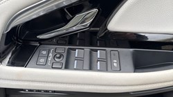 2023 (23) LAND ROVER RANGE ROVER EVOQUE 2.0 D200 R-Dynamic SE 5dr Auto 5123827