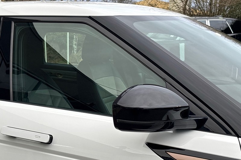 2023 (23) LAND ROVER RANGE ROVER EVOQUE 2.0 D200 R-Dynamic SE 5dr Auto 5123857