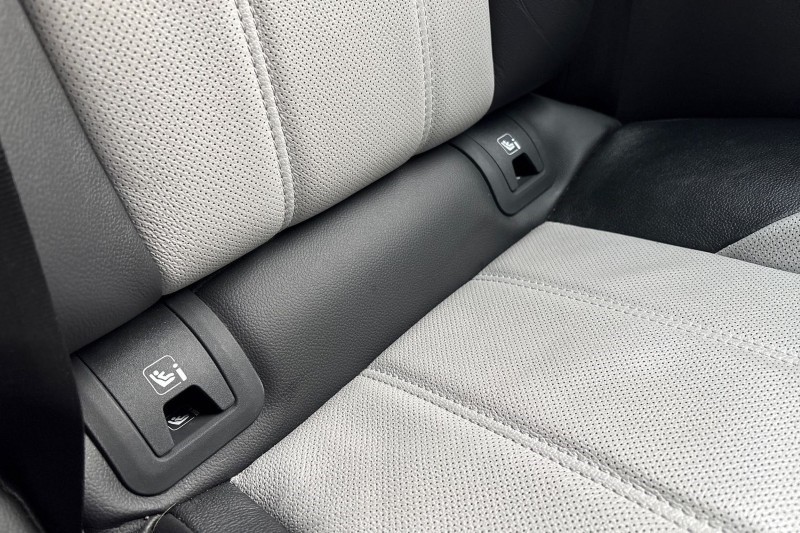 2023 (23) LAND ROVER RANGE ROVER EVOQUE 2.0 D200 R-Dynamic SE 5dr Auto 5123844