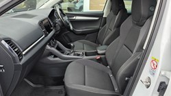 2023 (73) SKODA KAROQ 1.5 TSI SE Drive 5dr 5182333