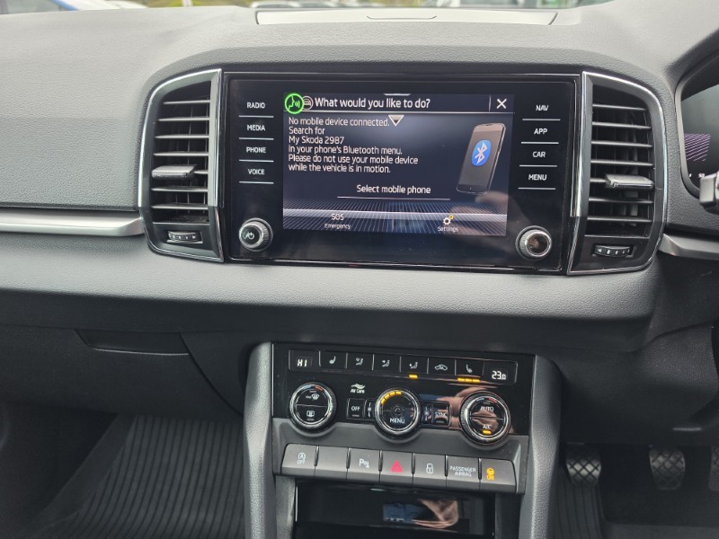 2023 (73) SKODA KAROQ 1.5 TSI SE Drive 5dr 5182349