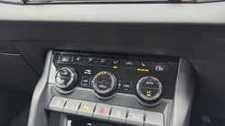 2023 (73) SKODA KAROQ 1.5 TSI SE Drive 5dr 5182355