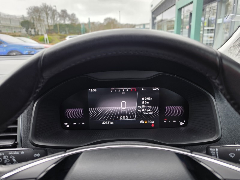 2023 (73) SKODA KAROQ 1.5 TSI SE Drive 5dr 5182343