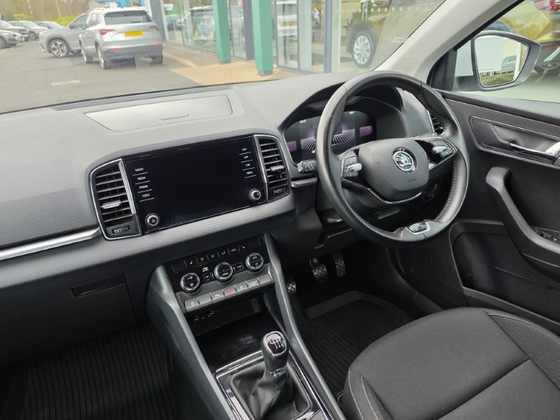 2023 (73) SKODA KAROQ 1.5 TSI SE Drive 5dr 5182327