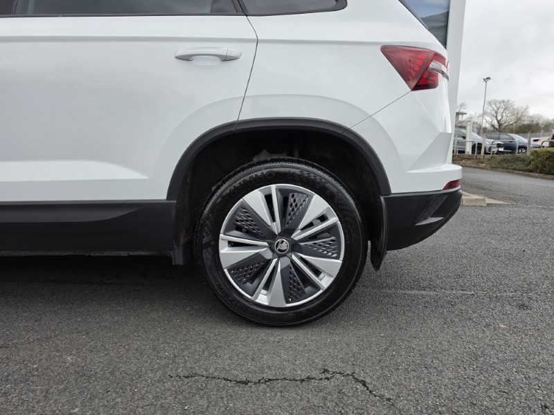 2023 (73) SKODA KAROQ 1.5 TSI SE Drive 5dr 5182319