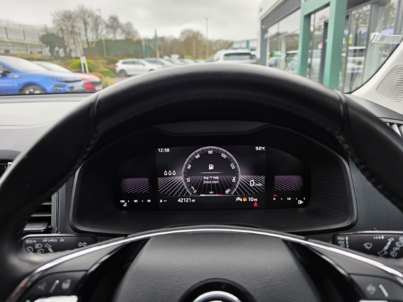 2023 (73) SKODA KAROQ 1.5 TSI SE Drive 5dr 5182341