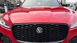 2024 (24) JAGUAR F-PACE 2.0 P400e R-Dynamic HSE Black 90th Anniv 5dr Auto 5117392