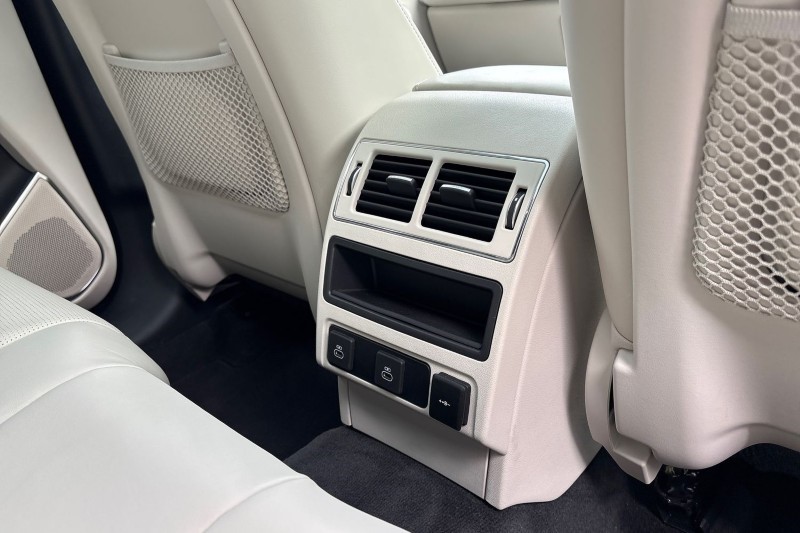 2024 (24) JAGUAR F-PACE 2.0 P400e R-Dynamic HSE Black 90th Anniv 5dr Auto 5117364