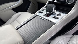 2024 (24) JAGUAR F-PACE 2.0 P400e R-Dynamic HSE Black 90th Anniv 5dr Auto 5117359