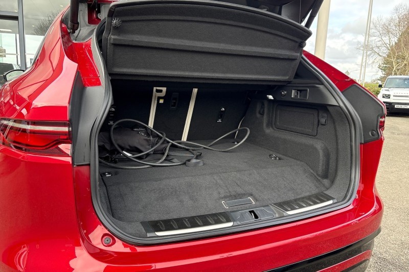 2024 (24) JAGUAR F-PACE 2.0 P400e R-Dynamic HSE Black 90th Anniv 5dr Auto 5117388