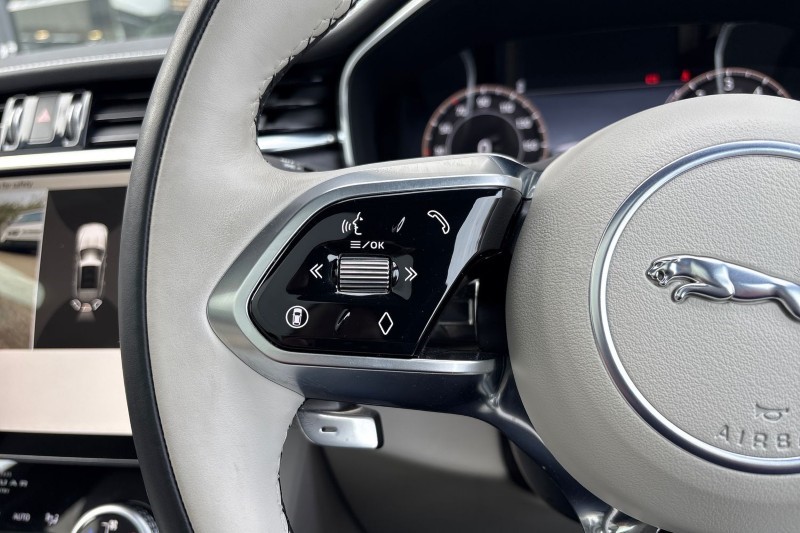 2024 (24) JAGUAR F-PACE 2.0 P400e R-Dynamic HSE Black 90th Anniv 5dr Auto 5117374