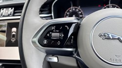 2024 (24) JAGUAR F-PACE 2.0 P400e R-Dynamic HSE Black 90th Anniv 5dr Auto 5117374