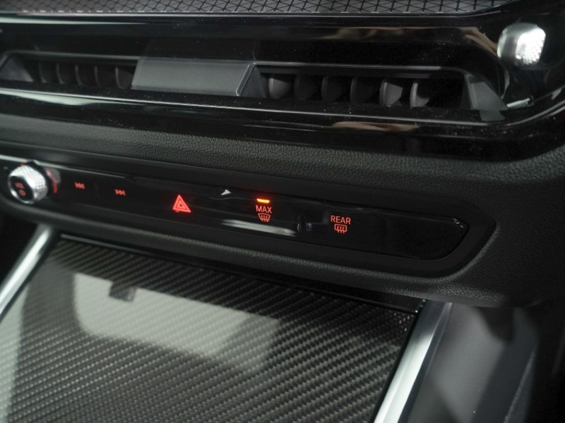  BMW M4 xDrive Competition M 2dr Step Auto 5778035