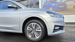 2023 (73) SKODA FABIA 1.0 TSI 110 SE L 5dr DSG 5175383