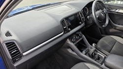 2021 (21) SKODA KAROQ 1.5 TSI SE Drive 5dr 5168457