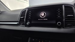 2021 (21) SKODA KAROQ 1.5 TSI SE Drive 5dr 5168467