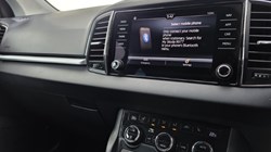 2021 (21) SKODA KAROQ 1.5 TSI SE Drive 5dr 5168472