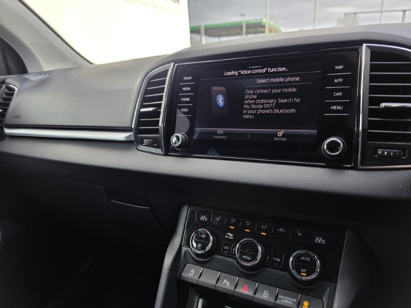 2021 (21) SKODA KAROQ 1.5 TSI SE Drive 5dr 5168473