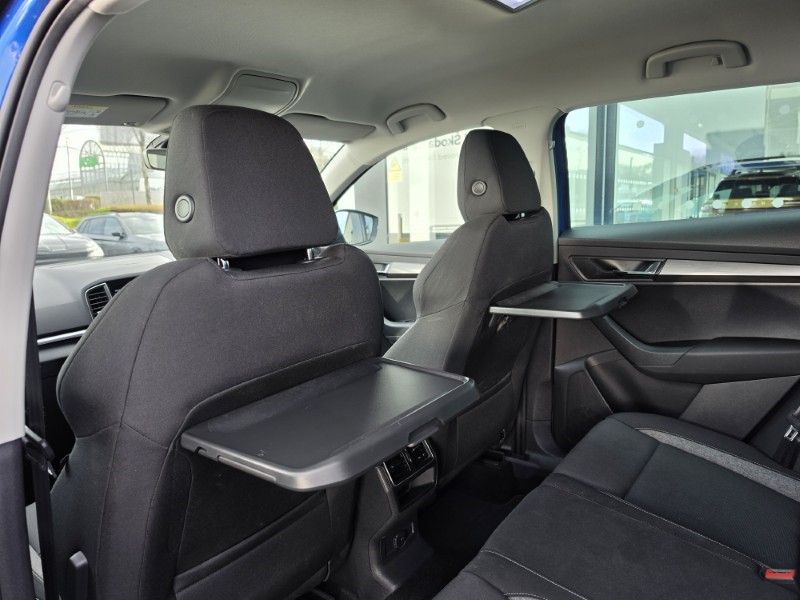 2021 (21) SKODA KAROQ 1.5 TSI SE Drive 5dr 5168453