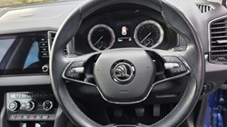 2021 (21) SKODA KAROQ 1.5 TSI SE Drive 5dr 5168465